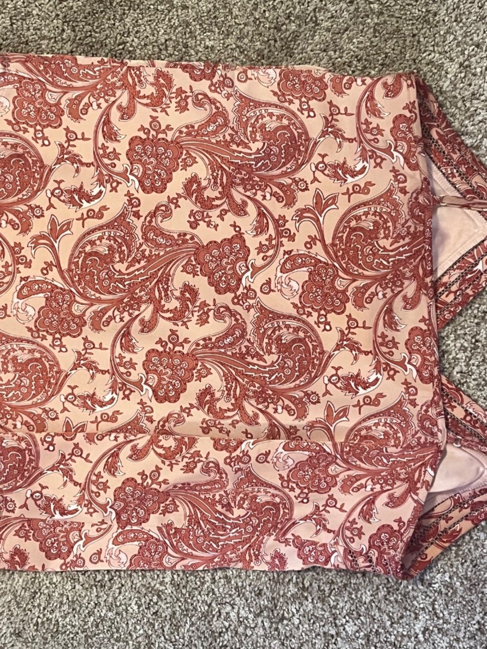 Pink camisole - Picture 2 of 3